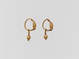 Gold earring with disc and pendant, Gold, Roman