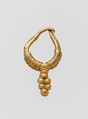 Gold earring with clustered sphere, Gold, Roman