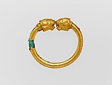 Gold and copper alloy bracelet with lion-head finials, Gold, copper alloy, Cypriot