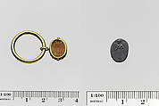 Carnelian scaraboid seal, Carnelian, gold, Greek