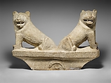 Limestone finial of a funerary stele with two seated lions, Limestone, Cypriot