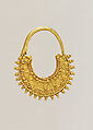 Gold crescent-shaped earring, Gold, Greek, Cypriot