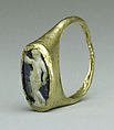 Gold ring with glass cameo in bezel, Gold, glass, Roman, Cypriot