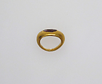 Ring with intaglio of a bird, Gold, gem, Roman