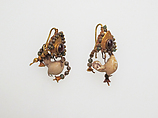 Earring with pendant of birds and glass beads, Gold, glass, Greek