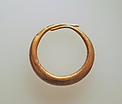 Earring of simple form, Gold, Cypriot