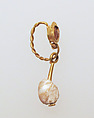 Gold earring with sard setting and pearl pendant, Gold, Roman