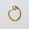 Earring-loop type, hammered flat, Gold