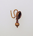 Earring-hook type with pendant, Gold