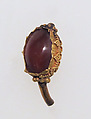 Ring with sard in box setting, figure, Gold, sard