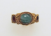 Ring, filigree, Gold, beryl, garnet
