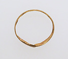 Ring with hollow hoop, Gold