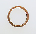 Ring with hollow hoop, Gold