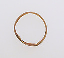 Ring with hollow hoop, Gold