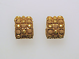 Earring, baule type, Gold, Etruscan