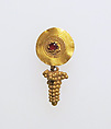 Earring with disc, suspended grapes, Gold, garnet