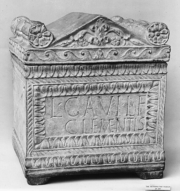Marble cinerary chest with lid, ca. 20–30 CE