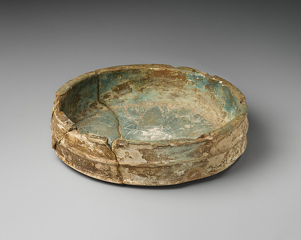Faience ribbed cup