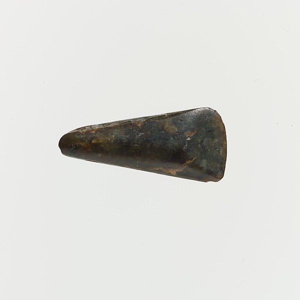 Small hornblende triangular axe