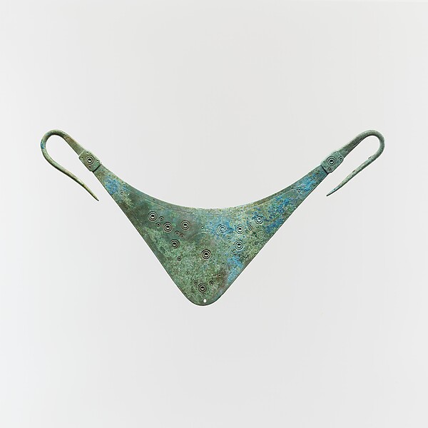 Bronze belt clasp by an unrecorded maker, The Metropolitan Museum of Art