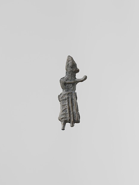 Statuette of a woman votary, 5 ? by an unrecorded maker, The Metropolitan Museum of Art