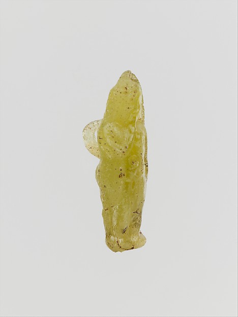 Glass pendant in the shape of Harpokrates