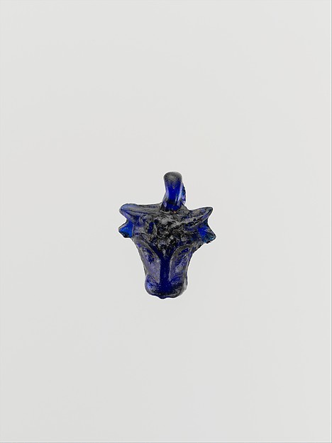 Glass pendant in the form of a bull’s head by an unrecorded maker, The Metropolitan Museum of Art