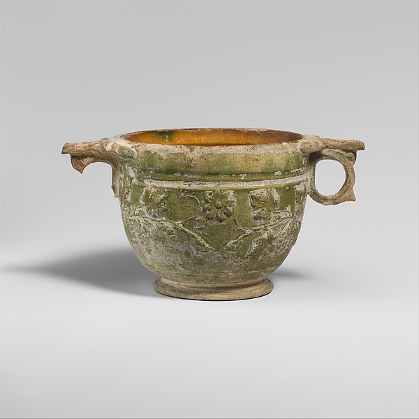 Terracotta lead-glazed scyphus (drinking cup)