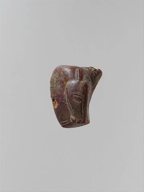 Pendant: head and neck of a horse by an unrecorded maker, The Metropolitan Museum of Art