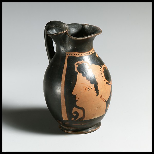 Oinochoe