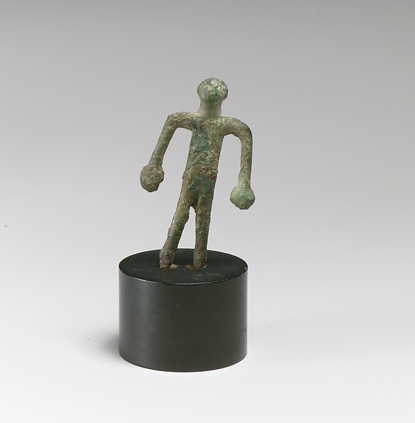 Statuette of a woman ?