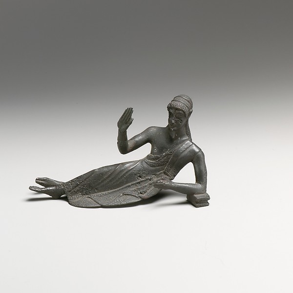Statuette of a youth