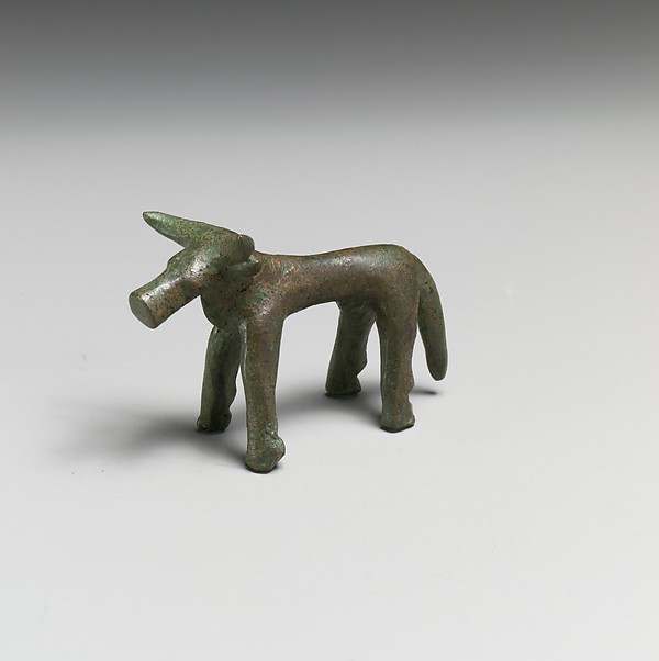 Bronze statuette of a bull