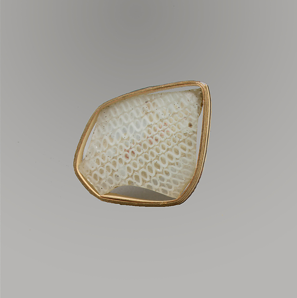 Glass network mosaic fragment by an unrecorded maker, The Metropolitan Museum of Art