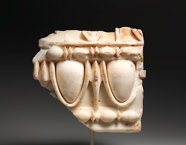 Marble architectural fragment, ок. 421–409 до н. э.
