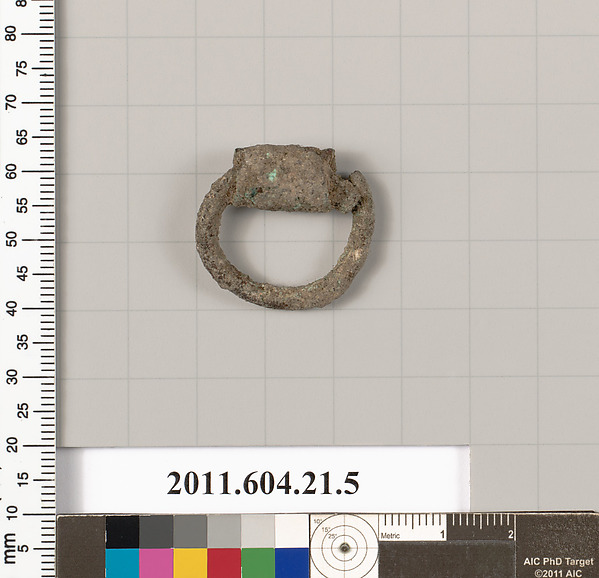 Bronze ring or pendant by an unrecorded maker, The Metropolitan Museum of Art