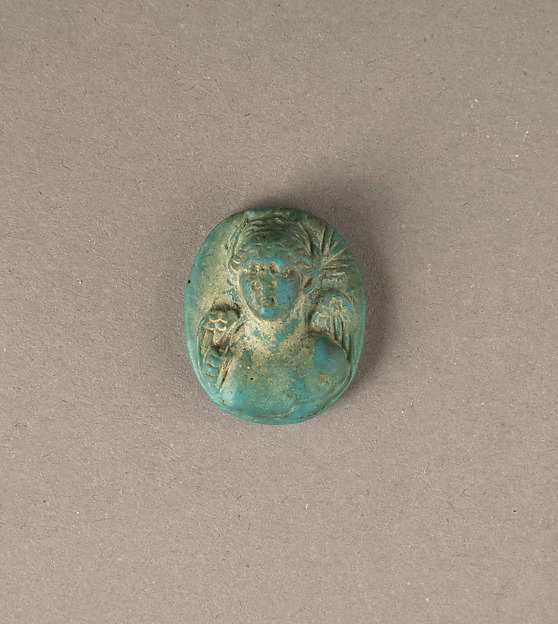 Glass medallion with winged Victory by an unrecorded maker, The Metropolitan Museum of Art