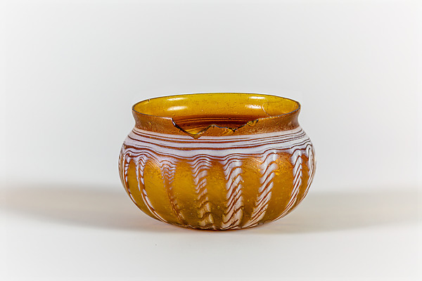 Glass ribbed bowl by an unrecorded maker, The Metropolitan Museum of Art