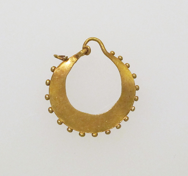 Earring, crescent-shaped, decorated