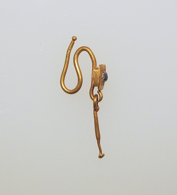 Gold earring with pendant and paste setting by an unrecorded maker, The Metropolitan Museum of Art