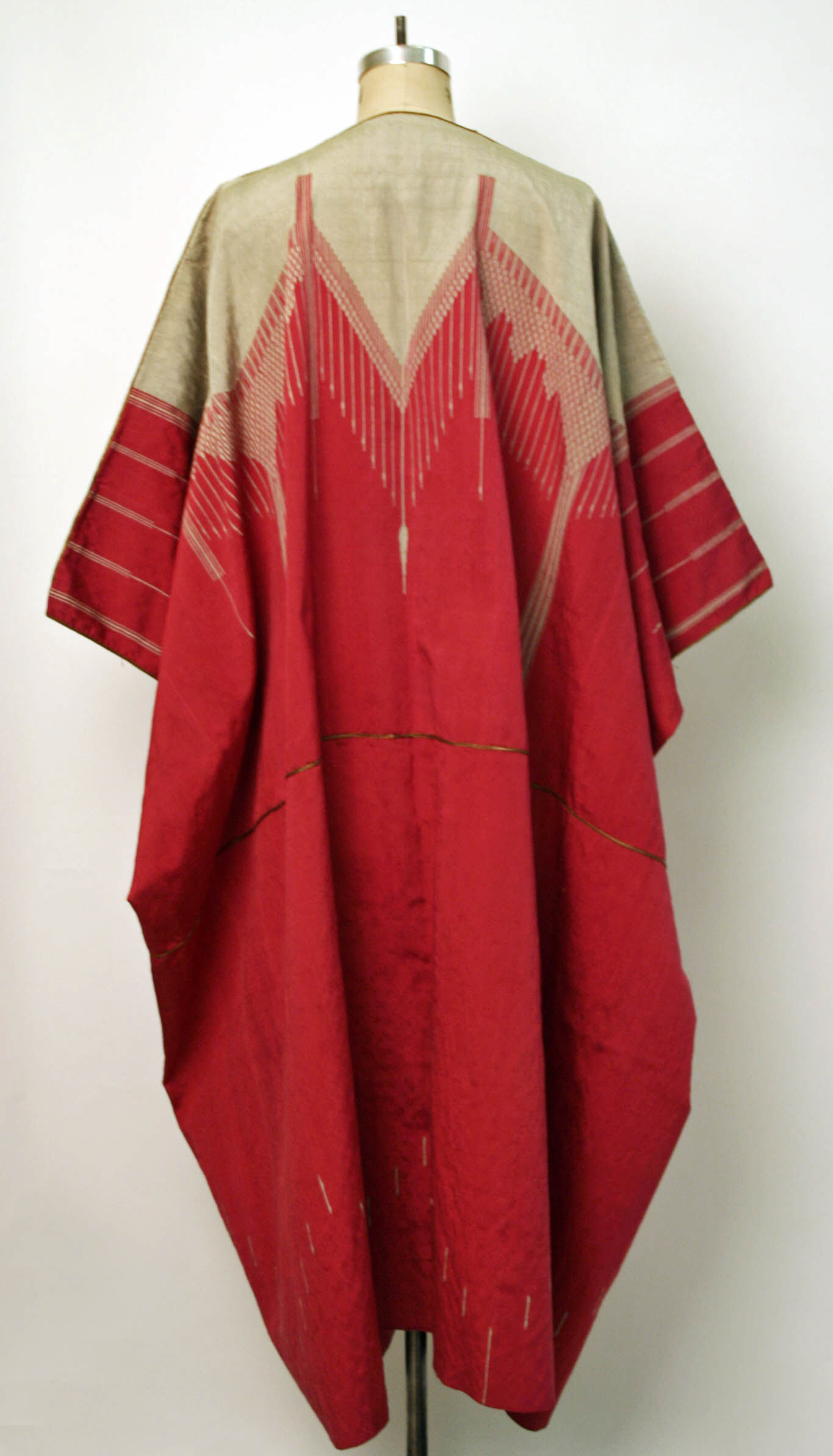 Abayah Cloak | The Metropolitan Museum of Art