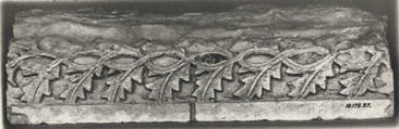 Fragment of Molding with a Leaves Pattern, Limestone; carved in relief