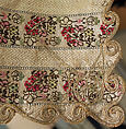 Uçetek Entari, Silk and metal wrapped thread; embroidered