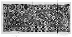 Carpet, Wool (warp, weft and pile); symmetrically knotted pile