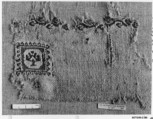 Fragment of a Tunic, Wool, linen; plain weave, tapestry weave