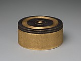 Crown, Vegetable fiber and gold thread or wire; woven