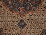 Ushak Medallion Carpet on White Ground, Wool (warp, weft and pile); symmetrically knotted pile