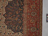 Ushak Medallion Carpet on White Ground, Wool (warp, weft and pile); symmetrically knotted pile