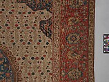 Ushak Medallion Carpet on White Ground, Wool (warp, weft and pile); symmetrically knotted pile