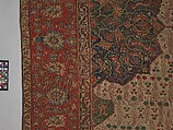Ushak Medallion Carpet on White Ground, Wool (warp, weft and pile); symmetrically knotted pile